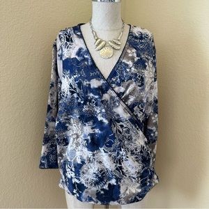 🙂4/$20 Coldwater Creek Wrap Top
